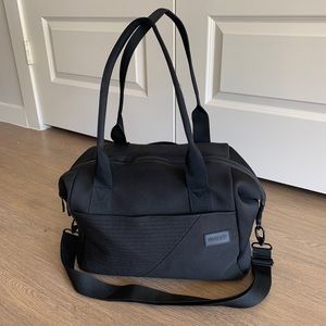Vooray Alana Black Moto Neoprene Gym Bag